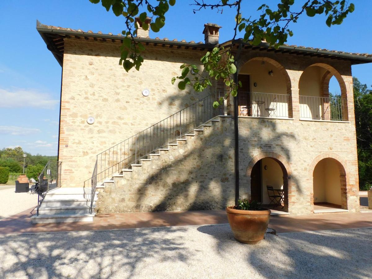 Casa Vacanze Senesi Сан-Джиминьяно Экстерьер фото