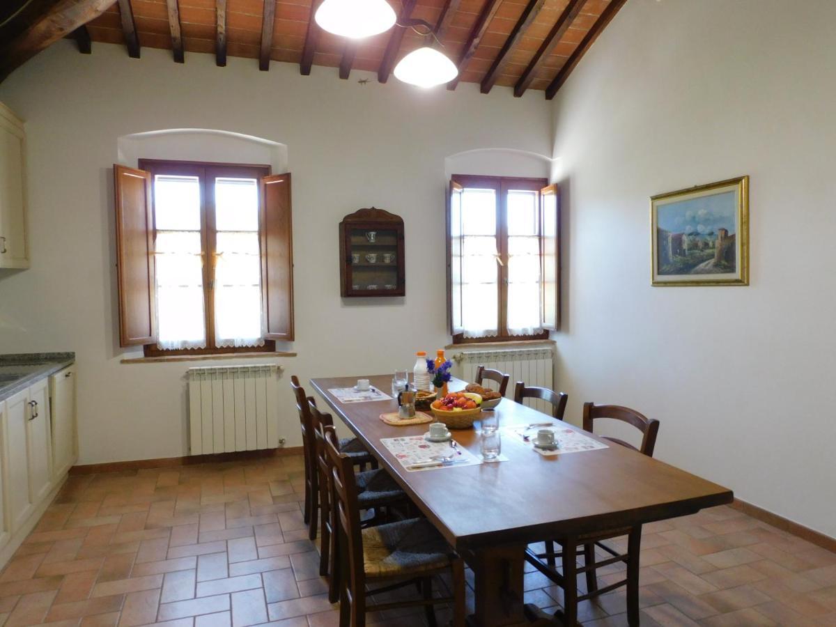 Casa Vacanze Senesi Сан-Джиминьяно Экстерьер фото